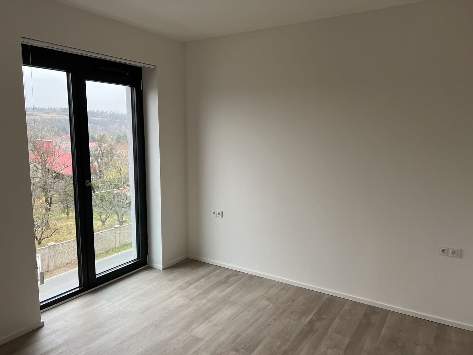 Prenájom bytu 2-izbový 47 m², Tismice, Středočeský kraj Prenájom bytu 2-izbový 47 m², Tismice, Středočeský kraj