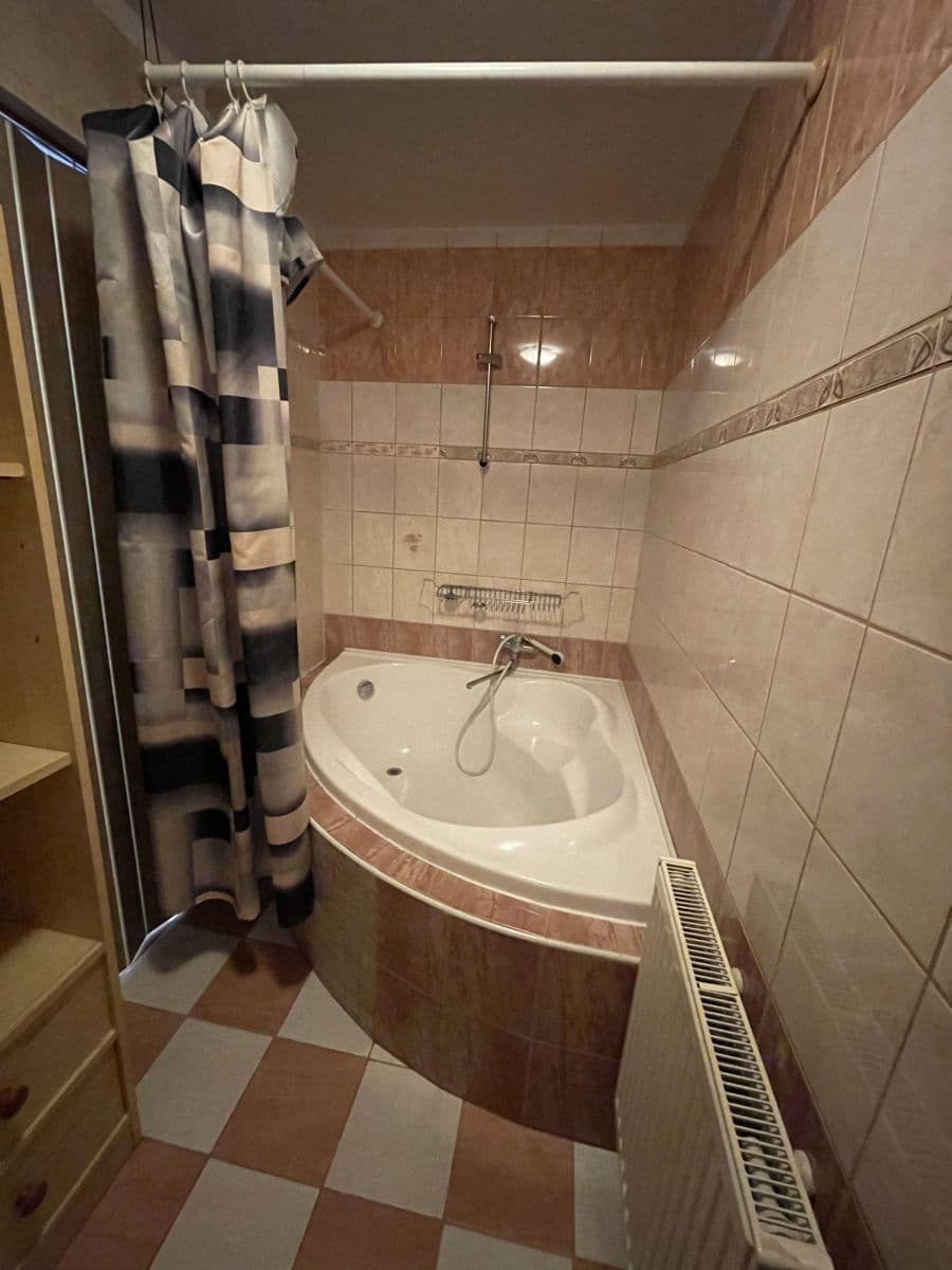 Prenájom bytu 2-izbový 50 m², Hořelická, Rudná, Středočeský kraj Prenájom bytu 2-izbový 50 m², Hořelická, Rudná, Středočeský kraj