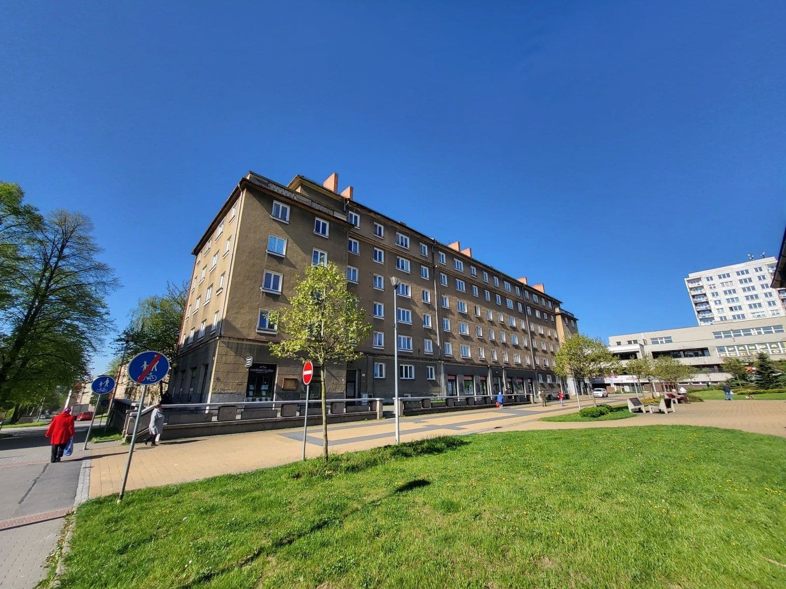 Prenájom bytu 2-izbový 61 m², nám. T. G. Masaryka, Havířov, Moravskoslezský kraj Prenájom bytu 2-izbový 61 m², nám. T. G. Masaryka, Havířov, Moravskoslezský kraj