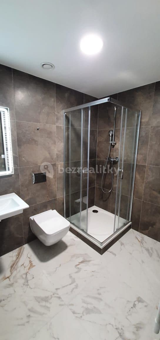 Prenájom bytu 2-izbový 50 m², U Plynárny, Praha, Praha Prenájom bytu 2-izbový 50 m², U Plynárny, Praha, Praha