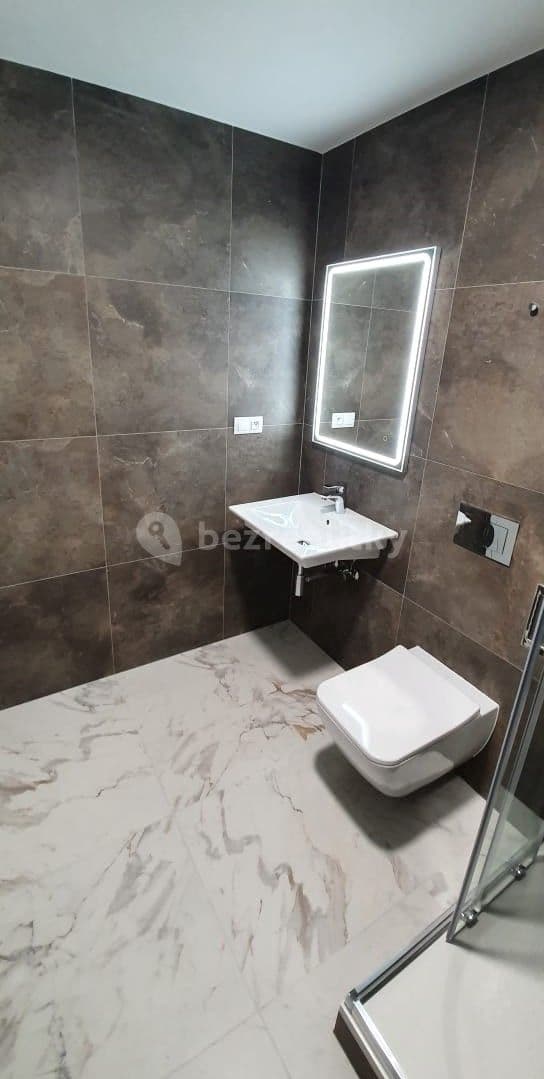 Prenájom bytu 2-izbový 50 m², U Plynárny, Praha, Praha Prenájom bytu 2-izbový 50 m², U Plynárny, Praha, Praha