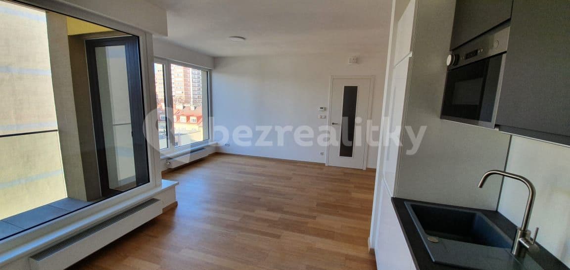 Prenájom bytu 2-izbový 50 m², U Plynárny, Praha, Praha Prenájom bytu 2-izbový 50 m², U Plynárny, Praha, Praha
