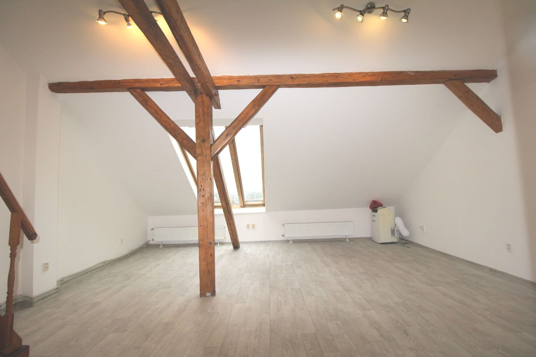 Prenájom bytu 1-izbový 51 m², Jana Zajíce, Praha, Praha Prenájom bytu 1-izbový 51 m², Jana Zajíce, Praha, Praha