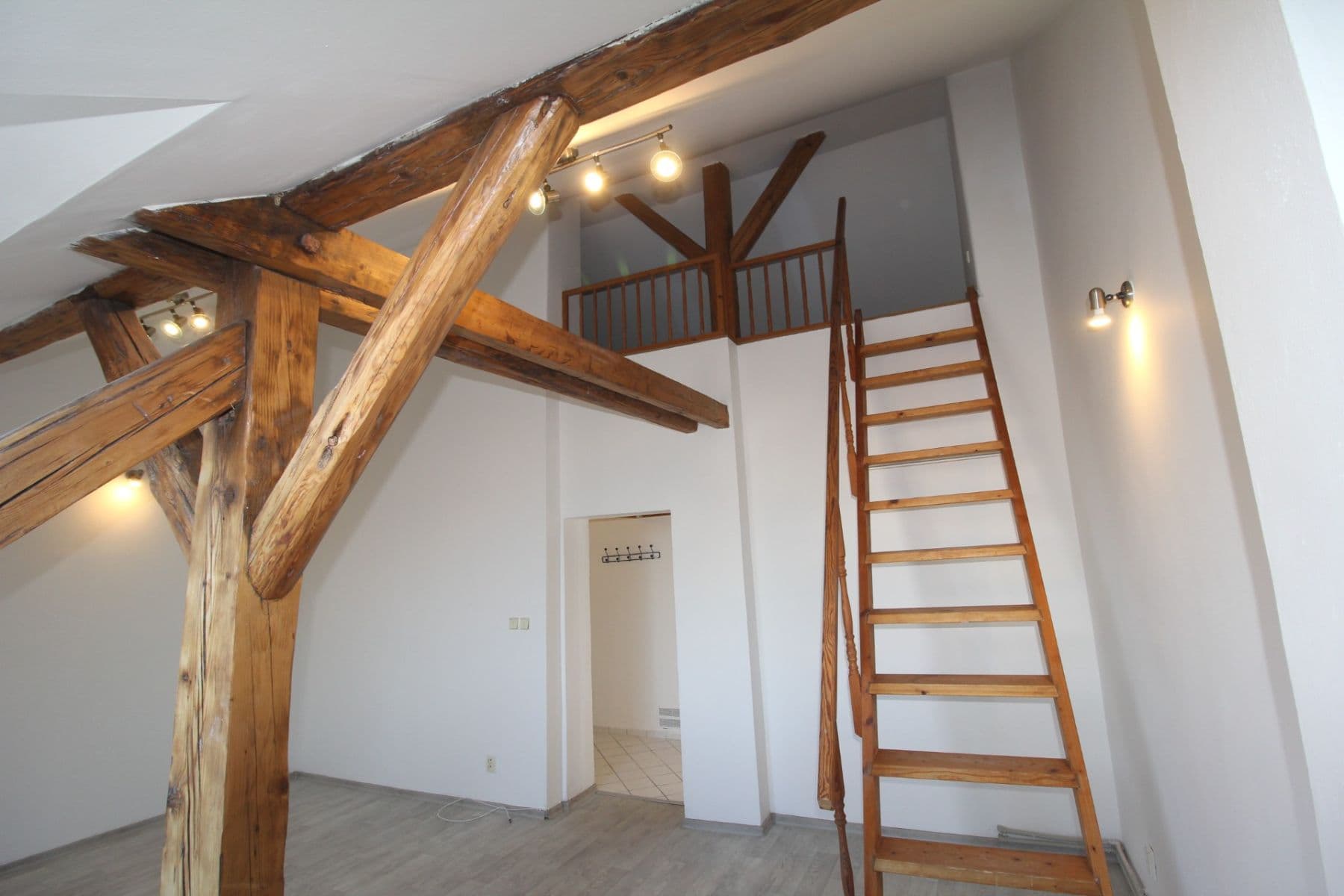 Prenájom bytu 1-izbový 51 m², Jana Zajíce, Praha, Praha Prenájom bytu 1-izbový 51 m², Jana Zajíce, Praha, Praha