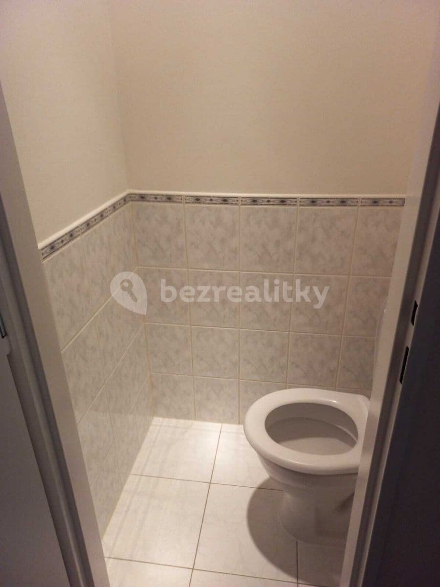 Prenájom bytu 2-izbový 65 m², Jižní, Česká Lípa, Liberecký kraj Prenájom bytu 2-izbový 65 m², Jižní, Česká Lípa, Liberecký kraj