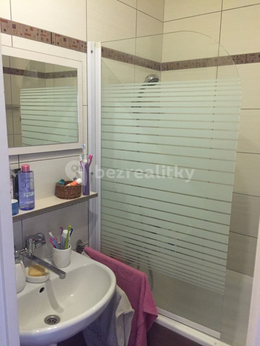 Prenájom bytu 2-izbový 56 m², Hněvotínská, Olomouc, Olomoucký kraj Prenájom bytu 2-izbový 56 m², Hněvotínská, Olomouc, Olomoucký kraj