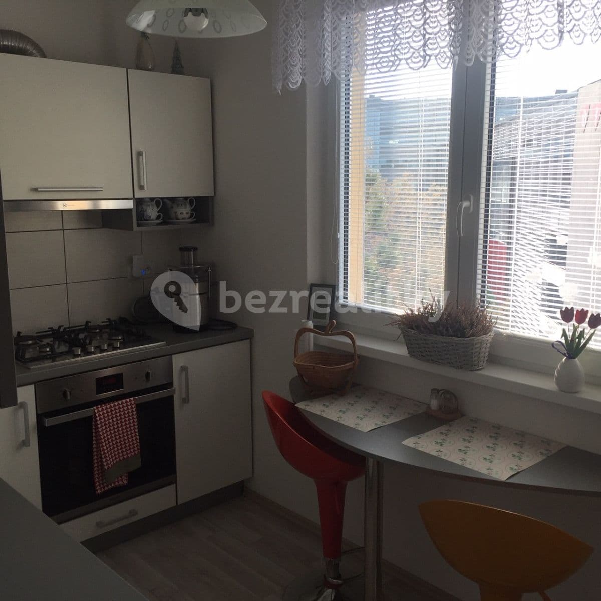 Prenájom bytu 2-izbový 56 m², Hněvotínská, Olomouc, Olomoucký kraj Prenájom bytu 2-izbový 56 m², Hněvotínská, Olomouc, Olomoucký kraj