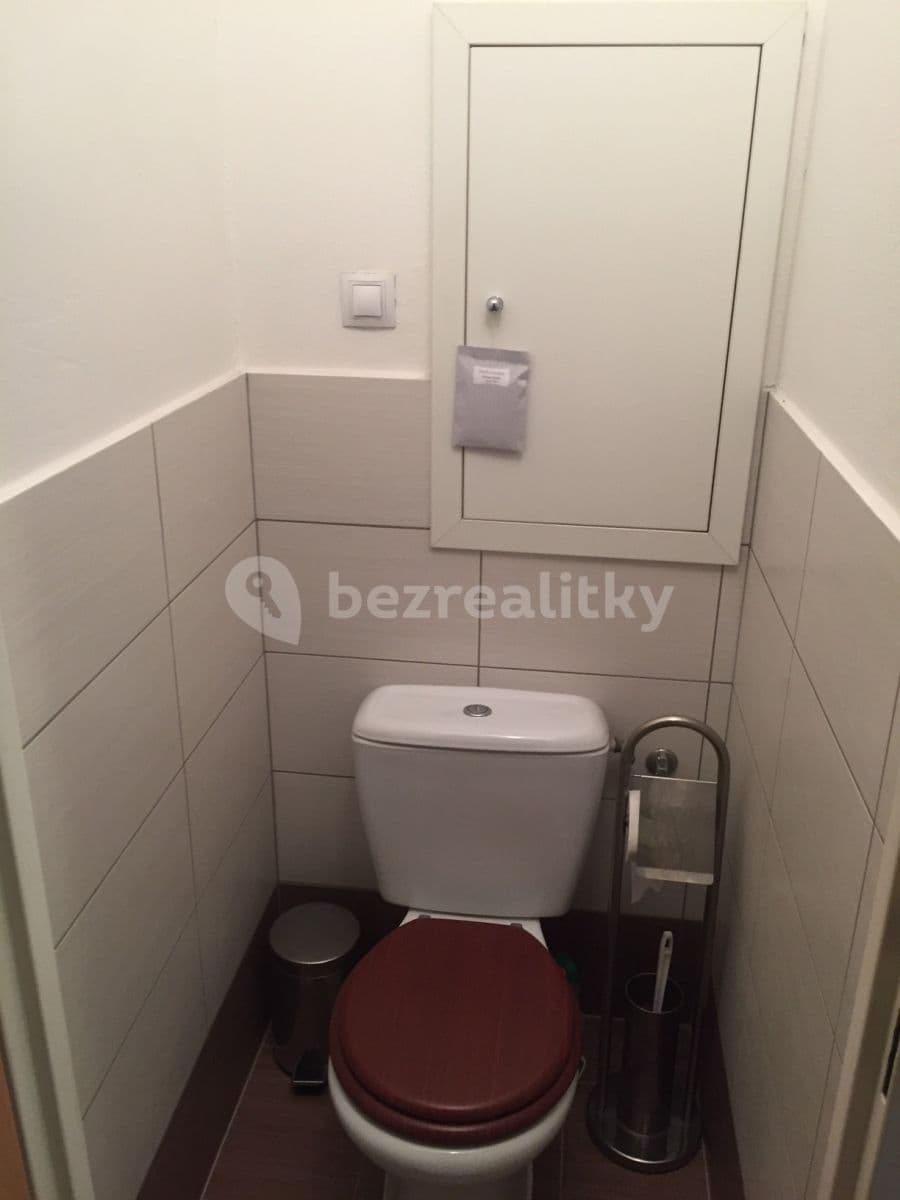 Prenájom bytu 2-izbový 56 m², Hněvotínská, Olomouc, Olomoucký kraj Prenájom bytu 2-izbový 56 m², Hněvotínská, Olomouc, Olomoucký kraj