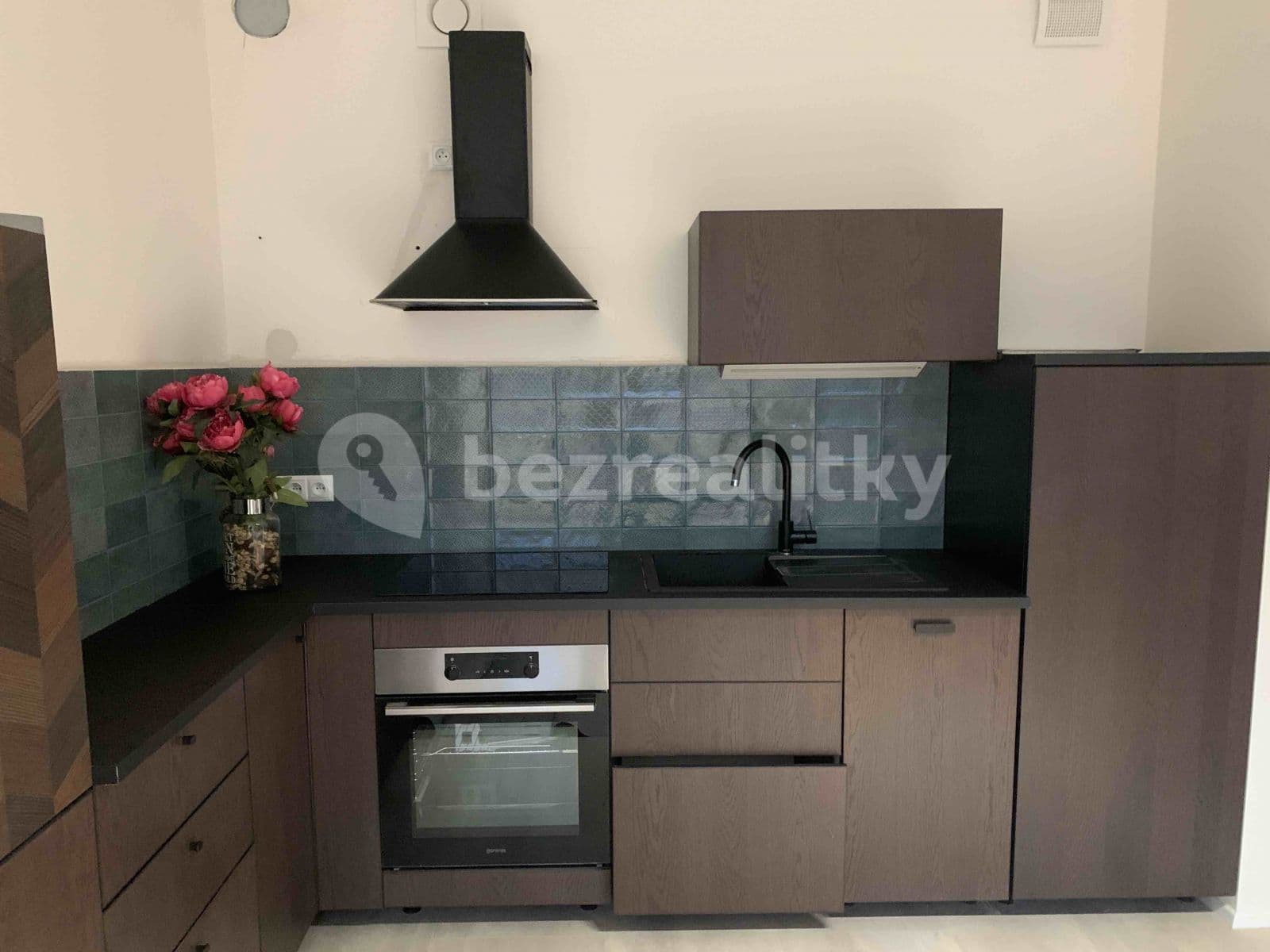 Prenájom bytu 1-izbový 34 m², U Pergamenky, Praha, Praha Prenájom bytu 1-izbový 34 m², U Pergamenky, Praha, Praha