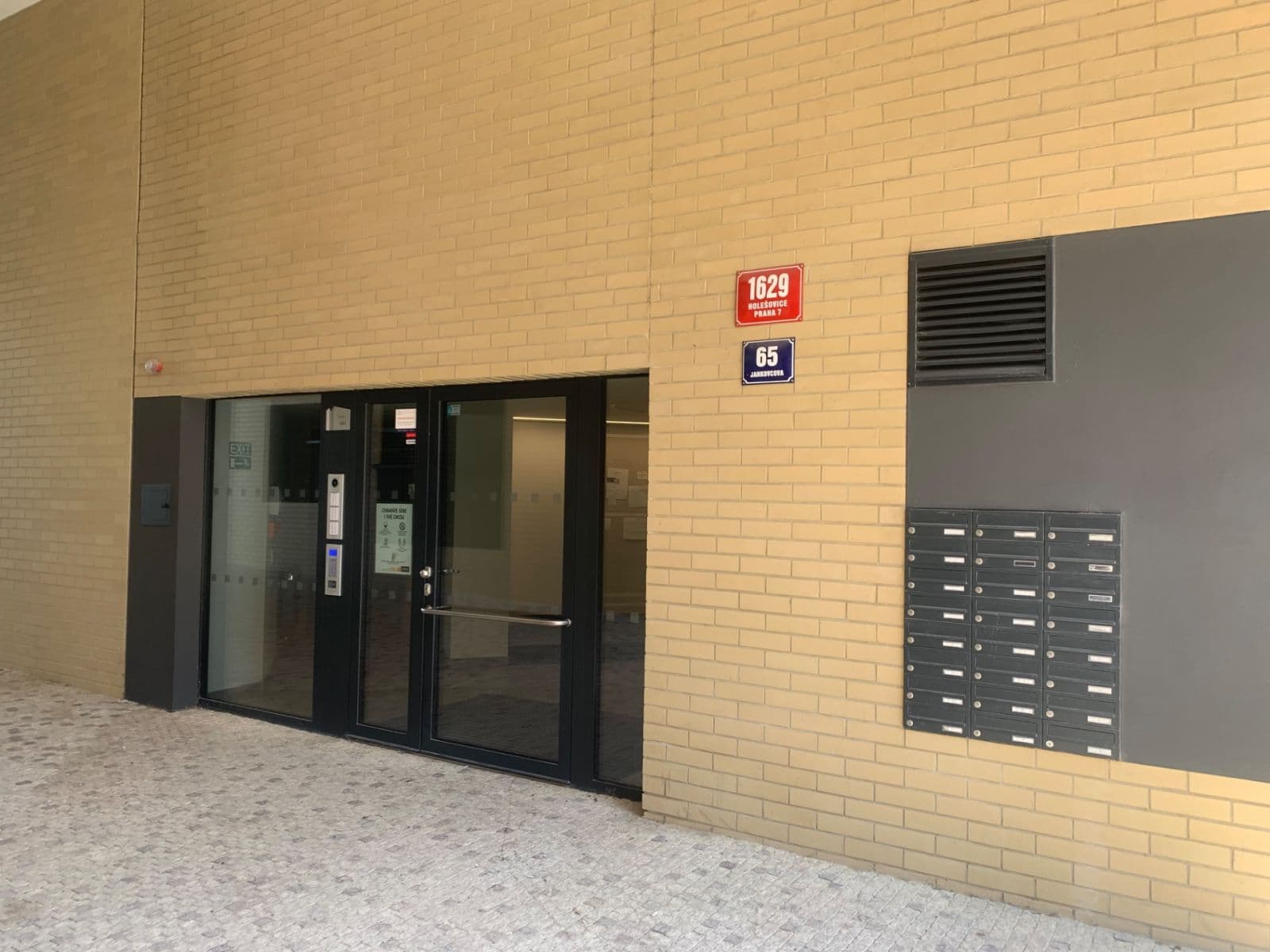 Prenájom bytu 1-izbový 34 m², U Pergamenky, Praha, Praha Prenájom bytu 1-izbový 34 m², U Pergamenky, Praha, Praha