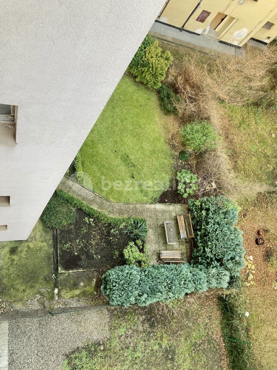 Prenájom bytu 1-izbový 45 m², Stupkova, Praha, Praha Prenájom bytu 1-izbový 45 m², Stupkova, Praha, Praha