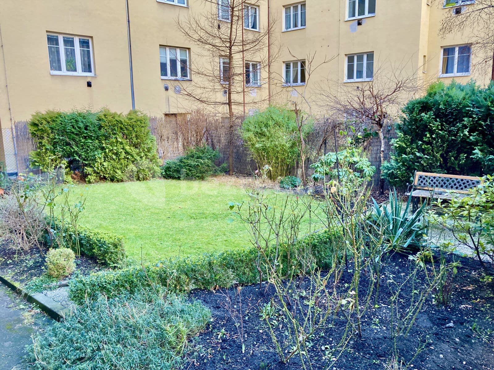 Prenájom bytu 1-izbový 45 m², Stupkova, Praha, Praha Prenájom bytu 1-izbový 45 m², Stupkova, Praha, Praha