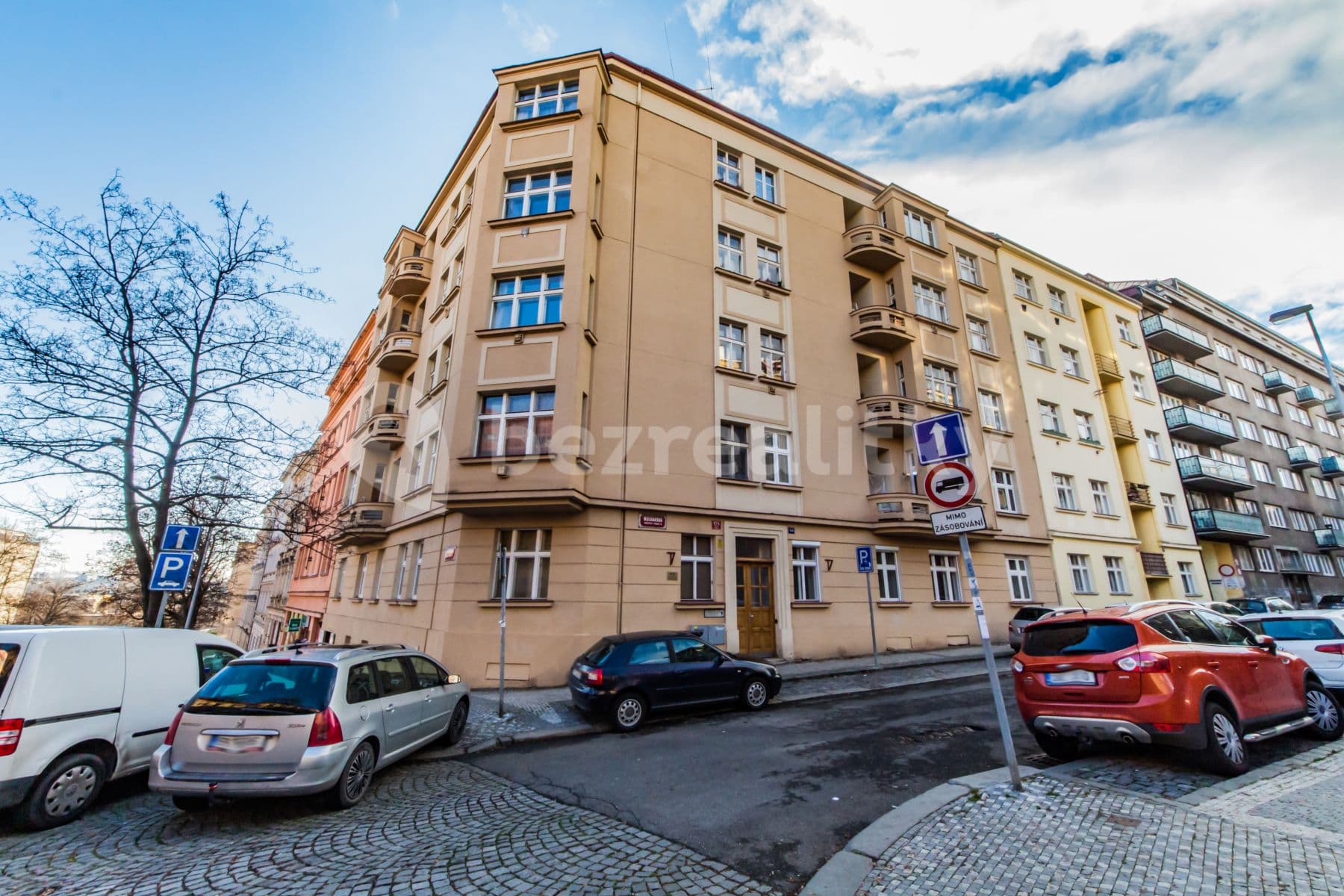Prenájom bytu 1-izbový 25 m², Bulharská, Praha, Praha Prenájom bytu 1-izbový 25 m², Bulharská, Praha, Praha