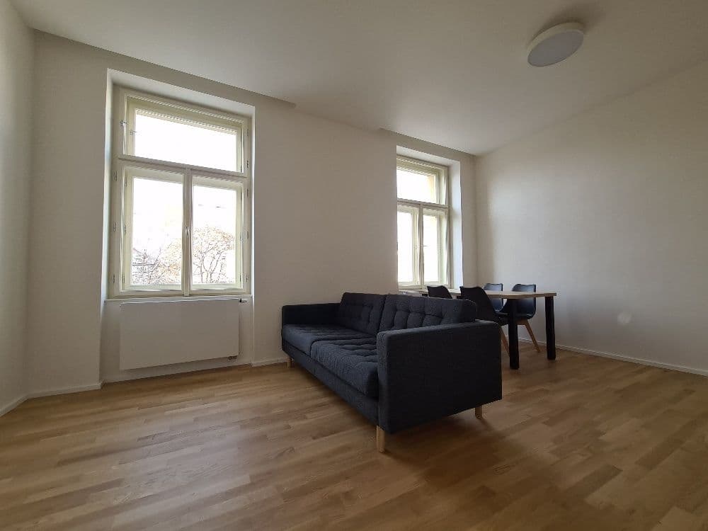 Prenájom bytu 2-izbový 47 m², Tusarova, Praha, Praha Prenájom bytu 2-izbový 47 m², Tusarova, Praha, Praha