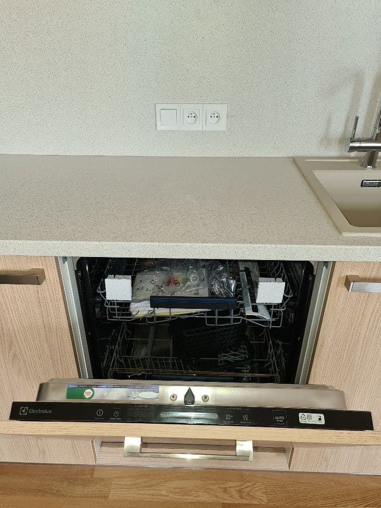 Prenájom bytu 2-izbový 47 m², Tusarova, Praha, Praha Prenájom bytu 2-izbový 47 m², Tusarova, Praha, Praha