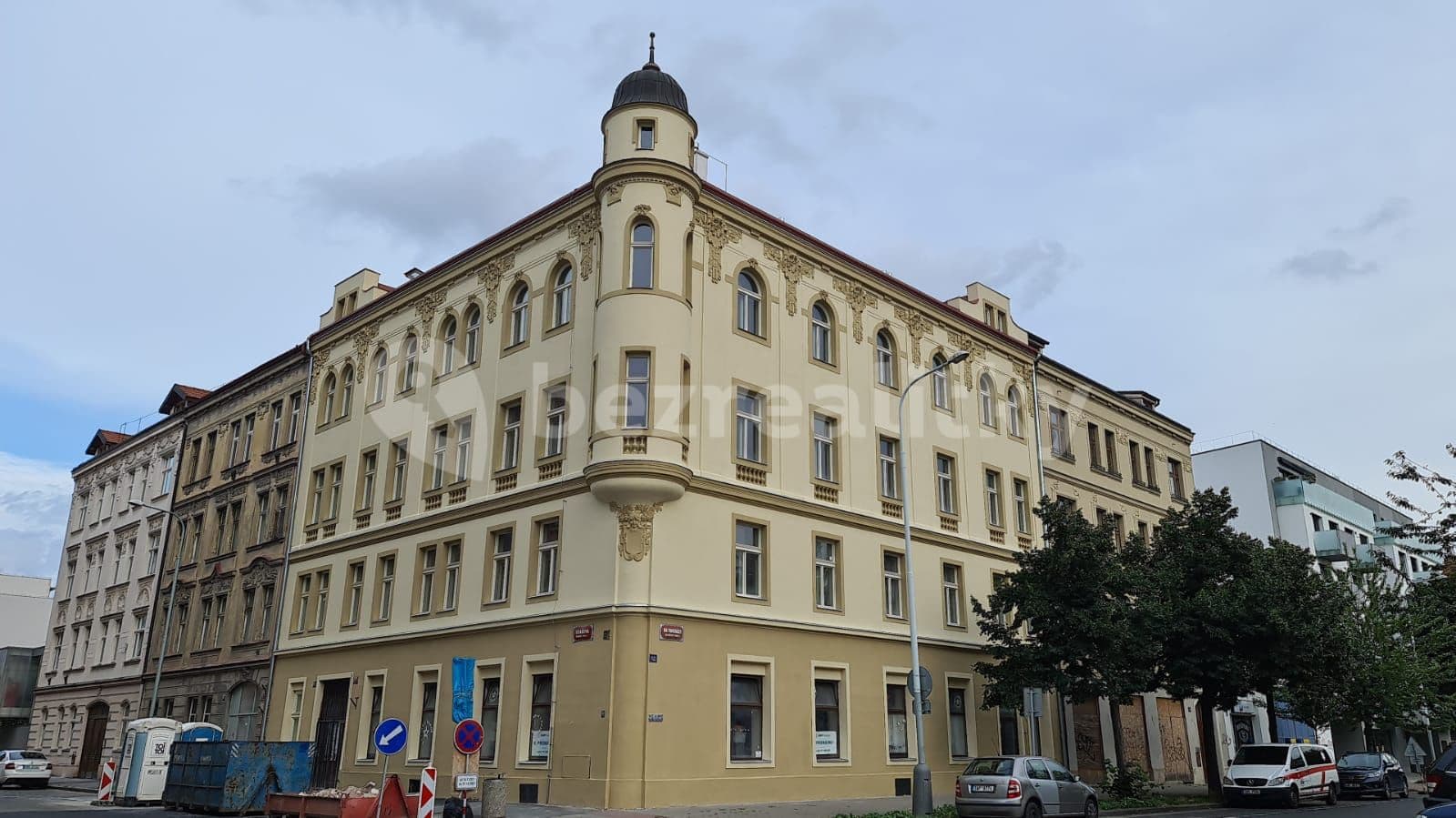 Prenájom bytu 2-izbový 29 m², Tusarova, Praha, Praha Prenájom bytu 2-izbový 29 m², Tusarova, Praha, Praha