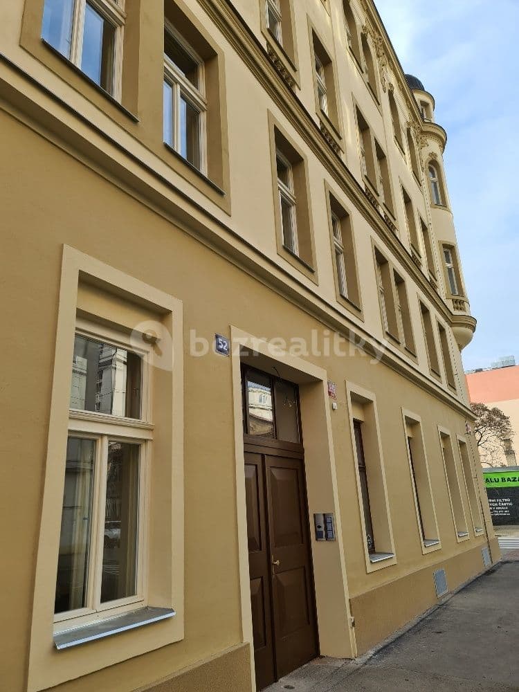Prenájom bytu 2-izbový 47 m², Tusarova, Praha, Praha Prenájom bytu 2-izbový 47 m², Tusarova, Praha, Praha