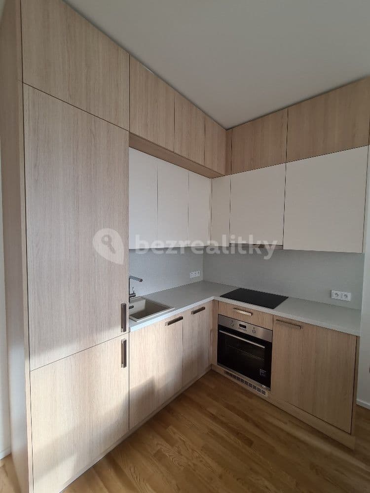 Prenájom bytu 2-izbový 47 m², Tusarova, Praha, Praha Prenájom bytu 2-izbový 47 m², Tusarova, Praha, Praha