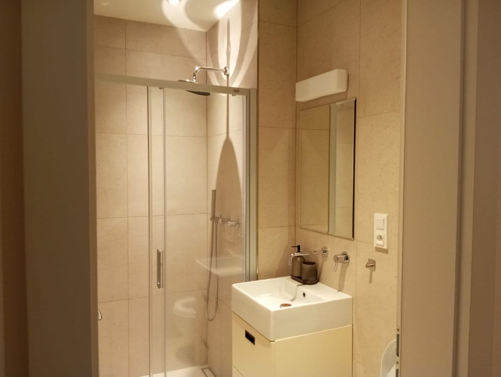 Prenájom bytu 2-izbový 47 m², Tusarova, Praha, Praha Prenájom bytu 2-izbový 47 m², Tusarova, Praha, Praha