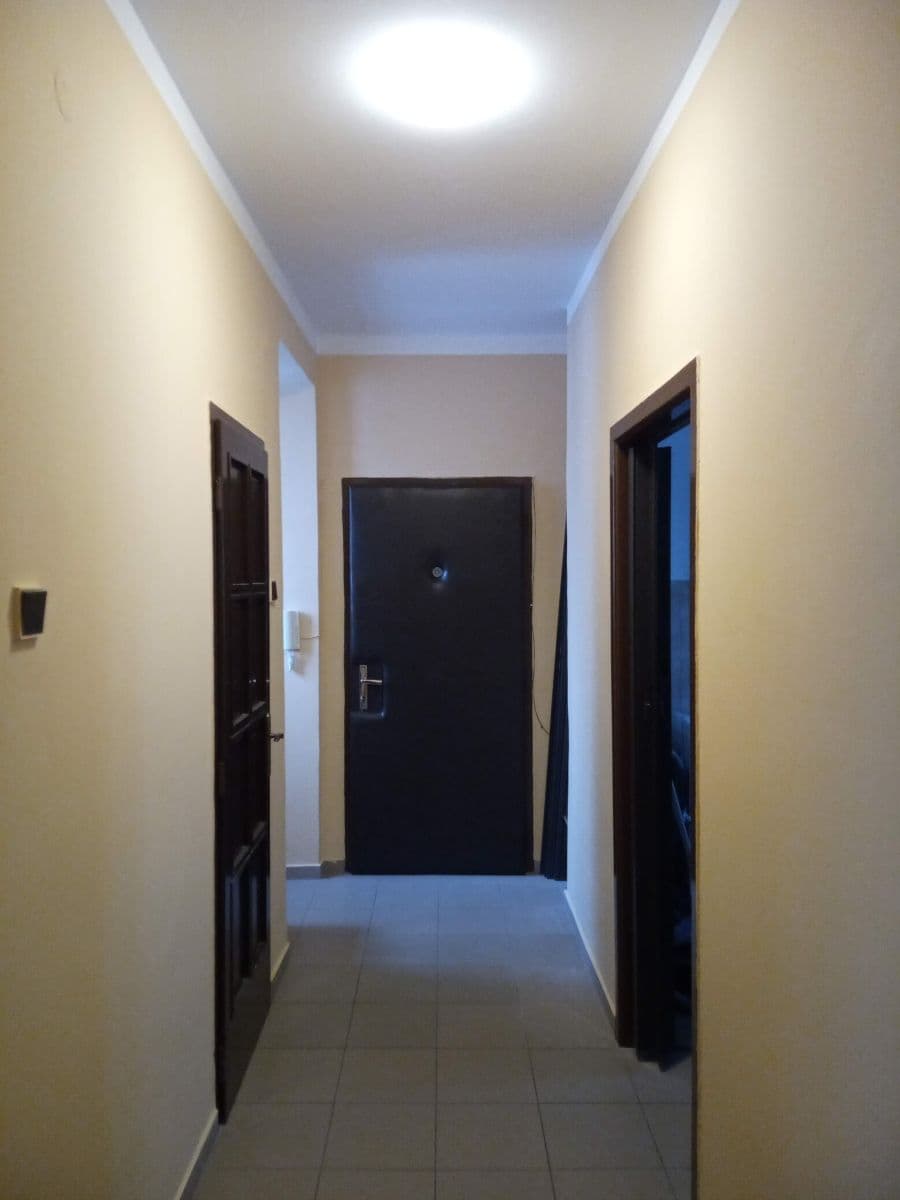 Prenájom bytu 2-izbový 50 m², Vajnorská, Nové Mesto, Bratislavský kraj Prenájom bytu 2-izbový 50 m², Vajnorská, Nové Mesto, Bratislavský kraj
