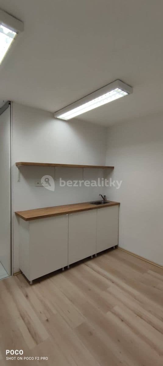 Prenájom nebytového priestoru 16 m², Klánovická, Praha, Praha Prenájom nebytového priestoru 16 m², Klánovická, Praha, Praha