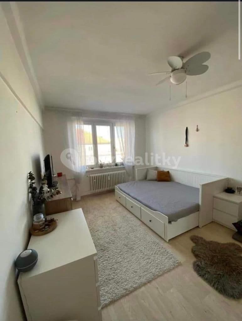 Prenájom bytu 1-izbový 39 m², Průmyslová, Hradec Králové, Královéhradecký kraj Prenájom bytu 1-izbový 39 m², Průmyslová, Hradec Králové, Královéhradecký kraj