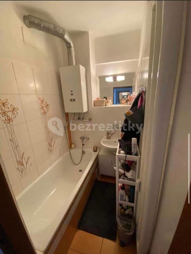 Prenájom bytu 1-izbový 39 m², Průmyslová, Hradec Králové, Královéhradecký kraj Prenájom bytu 1-izbový 39 m², Průmyslová, Hradec Králové, Královéhradecký kraj