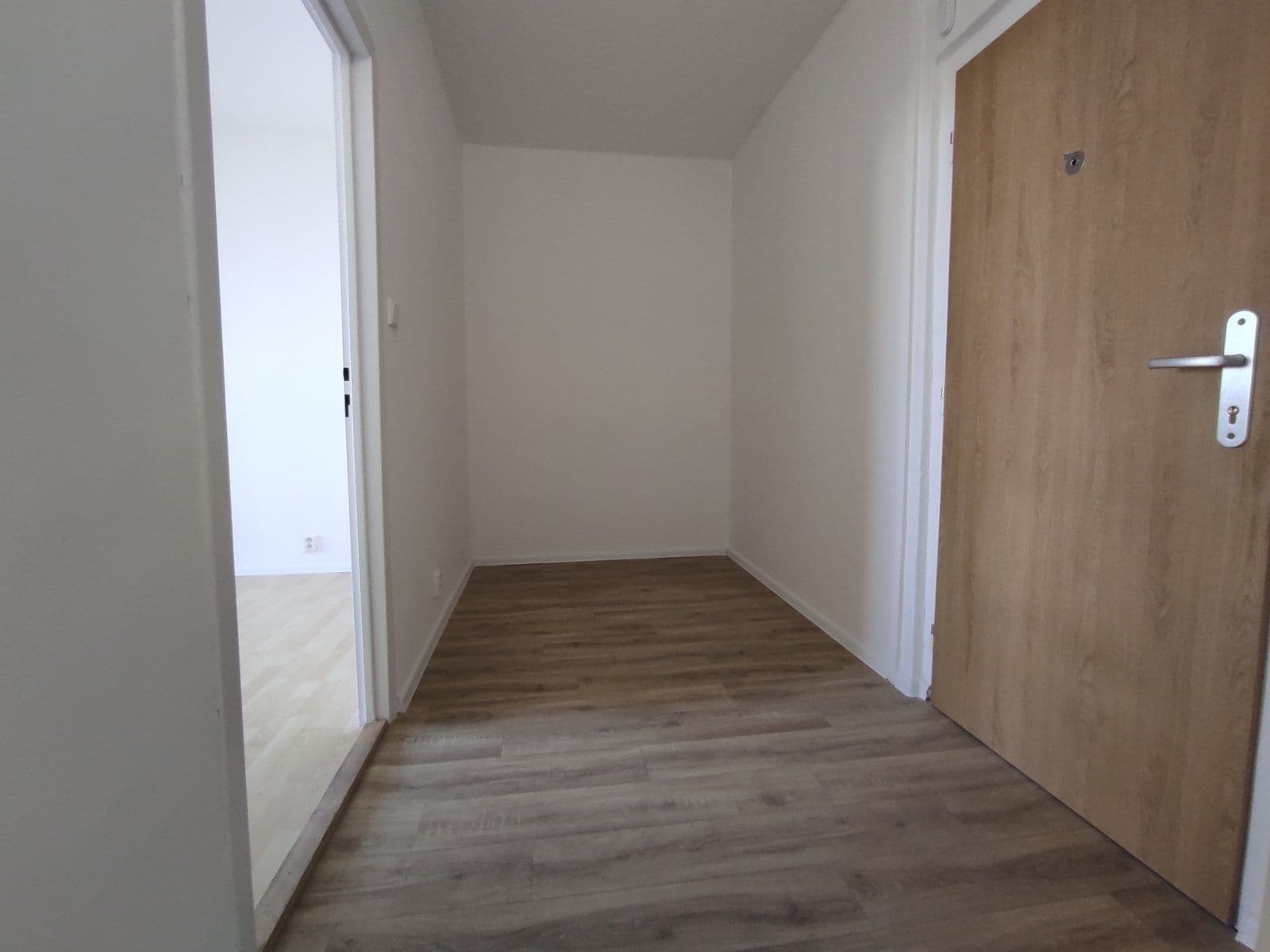 Prenájom bytu 2-izbový 49 m², Masarykova třída, Orlová, Moravskoslezský kraj Prenájom bytu 2-izbový 49 m², Masarykova třída, Orlová, Moravskoslezský kraj