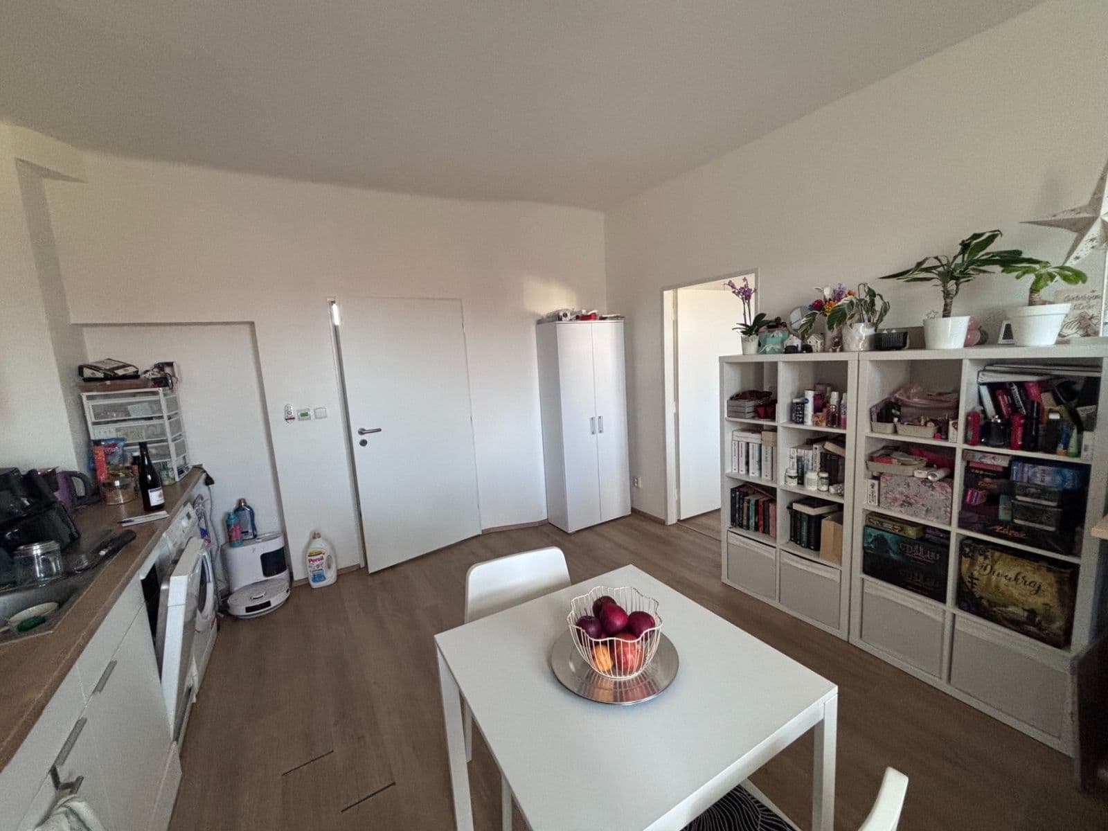 Prenájom bytu 2-izbový 43 m², Hutařova, Brno, Jihomoravský kraj Prenájom bytu 2-izbový 43 m², Hutařova, Brno, Jihomoravský kraj