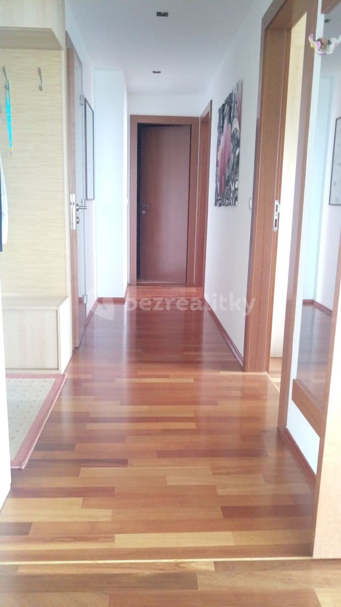 Prenájom bytu 3-izbový 98 m², Podnádražní, Praha, Praha Prenájom bytu 3-izbový 98 m², Podnádražní, Praha, Praha