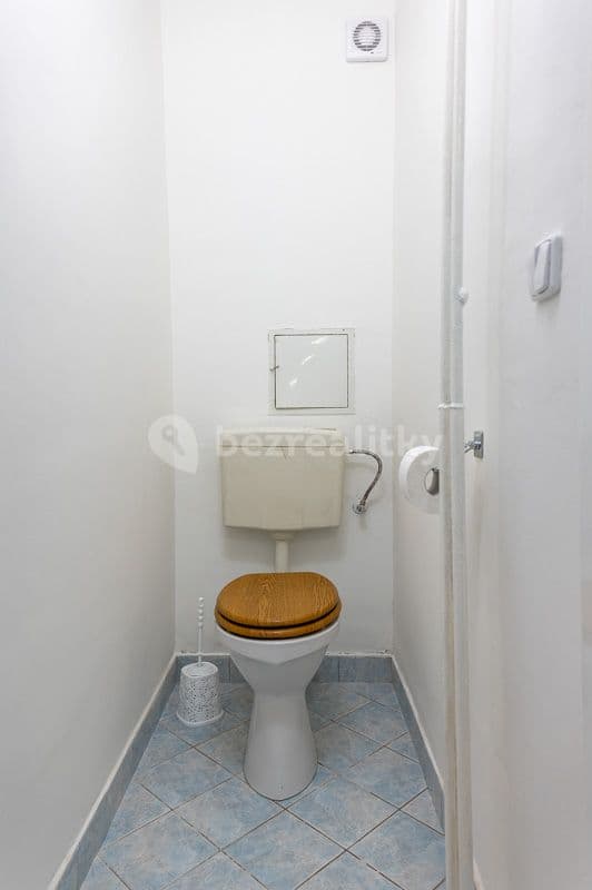 Prenájom bytu 2-izbový 65 m², Gorkého, Pardubice, Pardubický kraj Prenájom bytu 2-izbový 65 m², Gorkého, Pardubice, Pardubický kraj