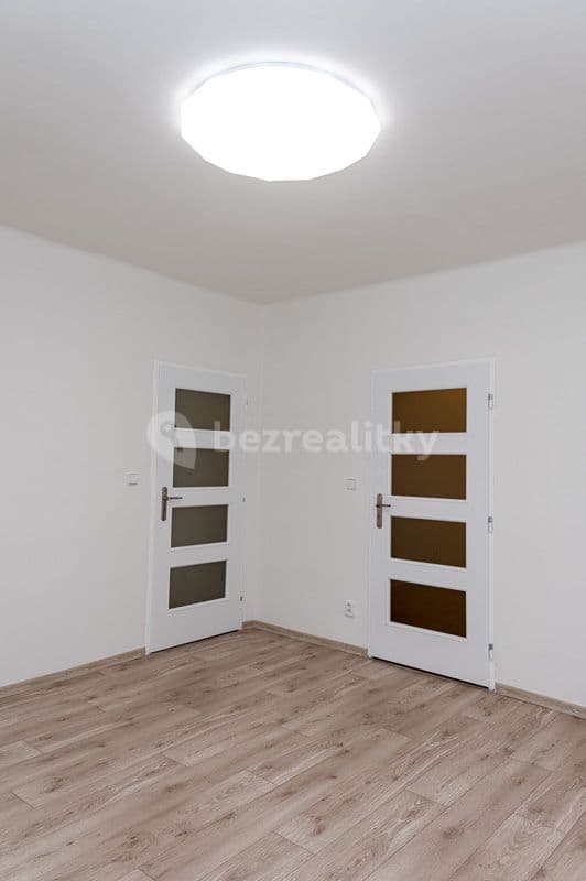 Prenájom bytu 2-izbový 65 m², Gorkého, Pardubice, Pardubický kraj Prenájom bytu 2-izbový 65 m², Gorkého, Pardubice, Pardubický kraj