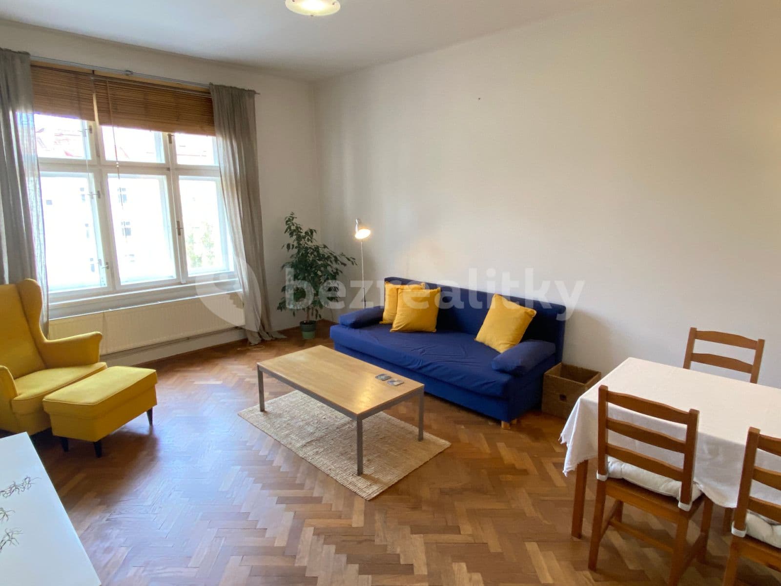 Prenájom bytu 2-izbový 47 m², Biskupcova, Praha, Praha Prenájom bytu 2-izbový 47 m², Biskupcova, Praha, Praha