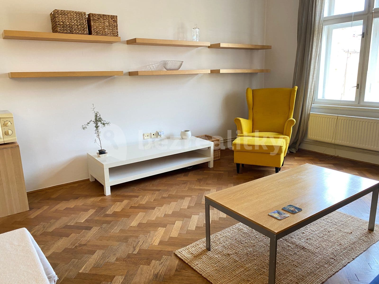 Prenájom bytu 2-izbový 47 m², Biskupcova, Praha, Praha Prenájom bytu 2-izbový 47 m², Biskupcova, Praha, Praha