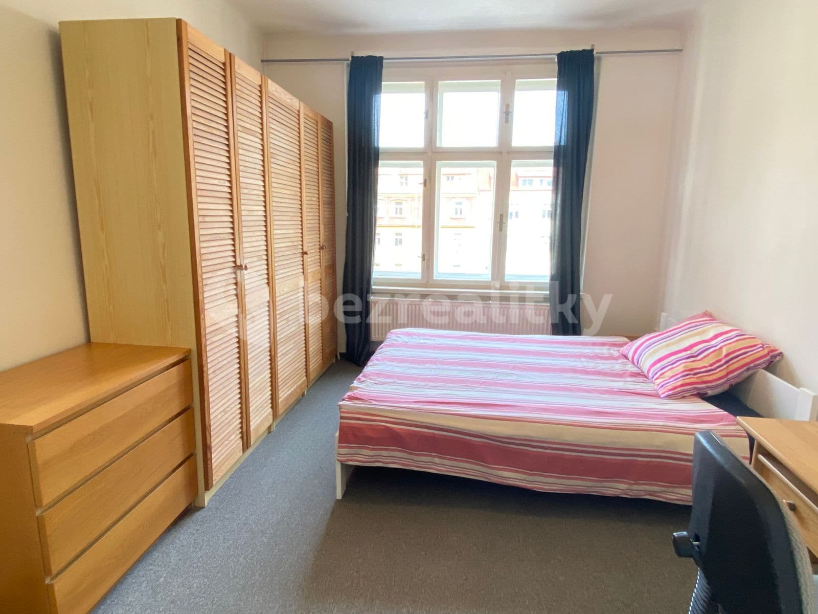 Prenájom bytu 2-izbový 47 m², Biskupcova, Praha, Praha Prenájom bytu 2-izbový 47 m², Biskupcova, Praha, Praha