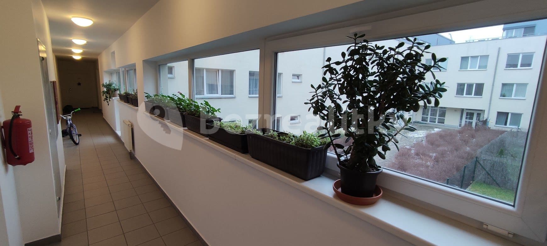 Prenájom bytu 2-izbový 57 m², U Hostavického potoka, Praha, Praha Prenájom bytu 2-izbový 57 m², U Hostavického potoka, Praha, Praha