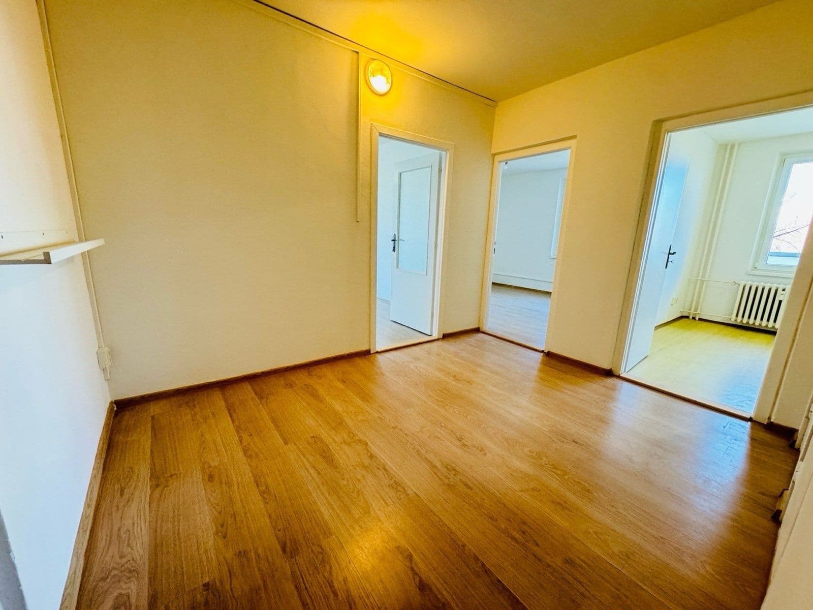 Prenájom bytu 3-izbový 66 m², Československé armády, Frýdek-Místek, Moravskoslezský kraj Prenájom bytu 3-izbový 66 m², Československé armády, Frýdek-Místek, Moravskoslezský kraj