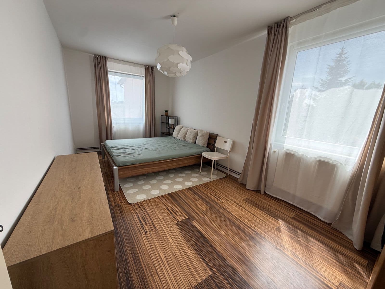 Prenájom bytu 2-izbový 62 m², Průběžná, Nupaky, Středočeský kraj Prenájom bytu 2-izbový 62 m², Průběžná, Nupaky, Středočeský kraj