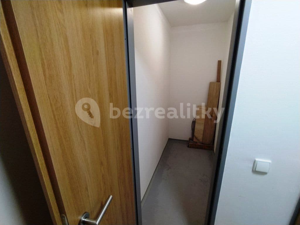 Prenájom bytu 2-izbový 55 m², Jihlava, Kraj Vysočina Prenájom bytu 2-izbový 55 m², Jihlava, Kraj Vysočina