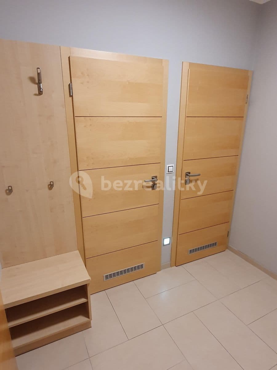 Prenájom bytu 3-izbový 70 m², Kamechy, Brno, Jihomoravský kraj Prenájom bytu 3-izbový 70 m², Kamechy, Brno, Jihomoravský kraj