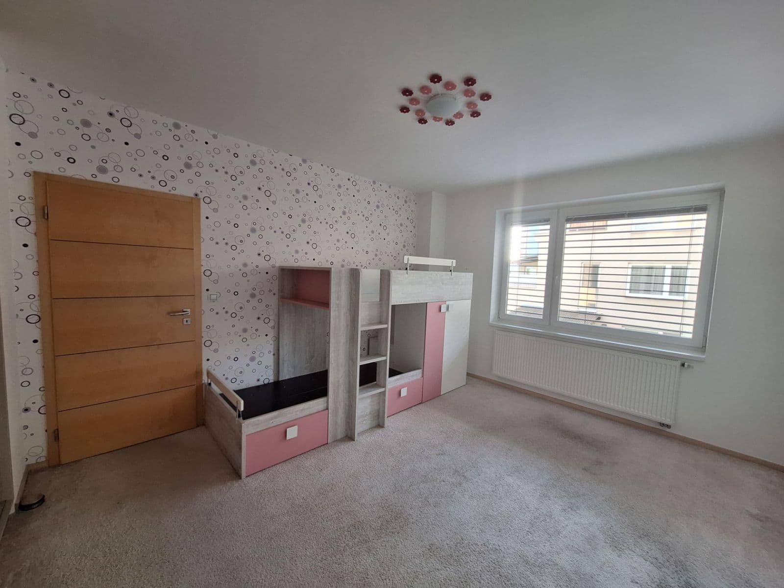 Prenájom bytu 3-izbový 70 m², Kamechy, Brno, Jihomoravský kraj Prenájom bytu 3-izbový 70 m², Kamechy, Brno, Jihomoravský kraj