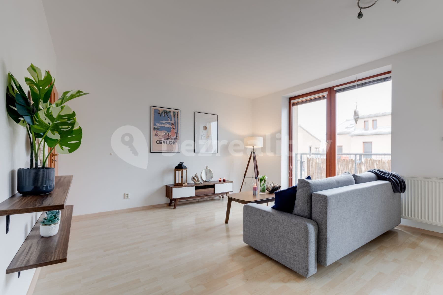Prenájom bytu 3-izbový 82 m², Ke Školce, Rudná, Středočeský kraj Prenájom bytu 3-izbový 82 m², Ke Školce, Rudná, Středočeský kraj
