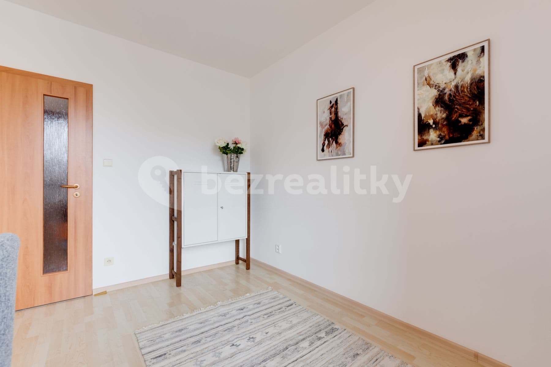 Prenájom bytu 3-izbový 82 m², Ke Školce, Rudná, Středočeský kraj Prenájom bytu 3-izbový 82 m², Ke Školce, Rudná, Středočeský kraj