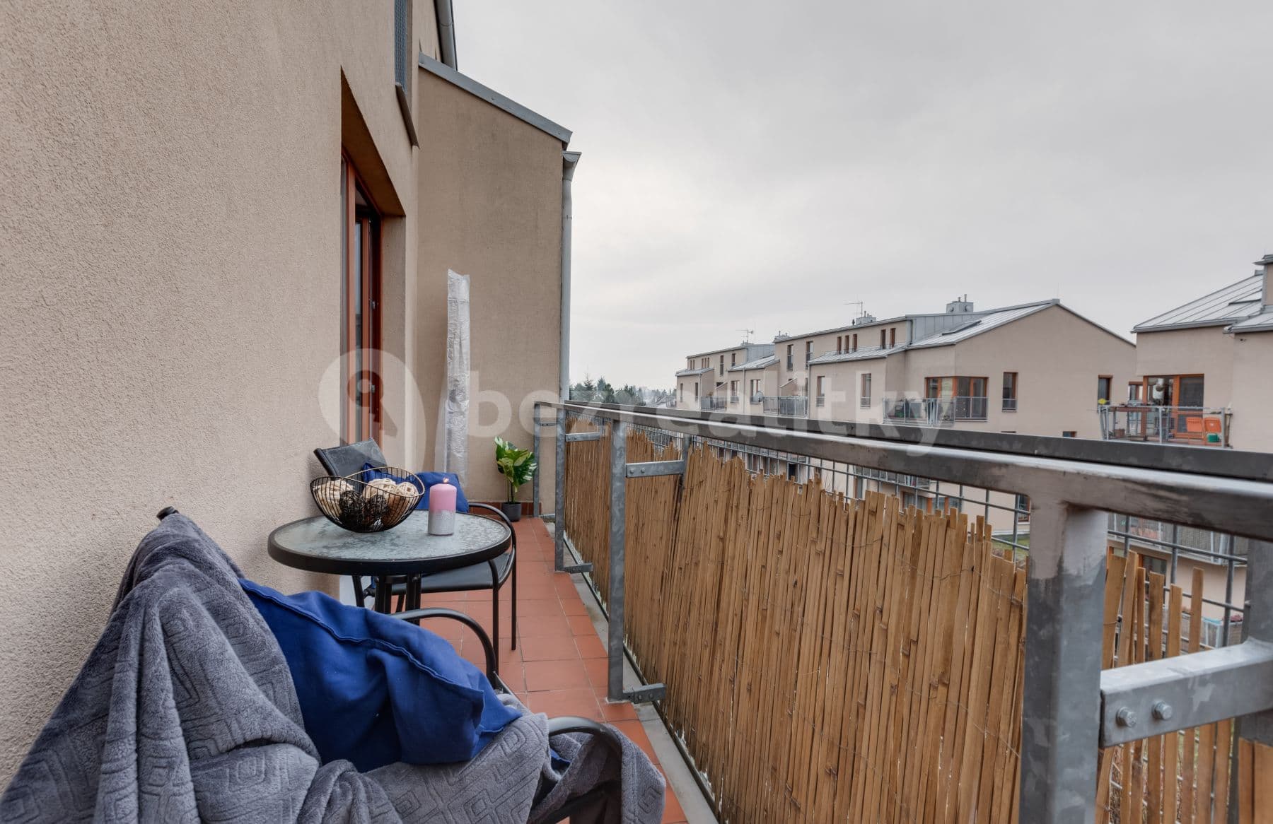 Prenájom bytu 3-izbový 82 m², Ke Školce, Rudná, Středočeský kraj Prenájom bytu 3-izbový 82 m², Ke Školce, Rudná, Středočeský kraj