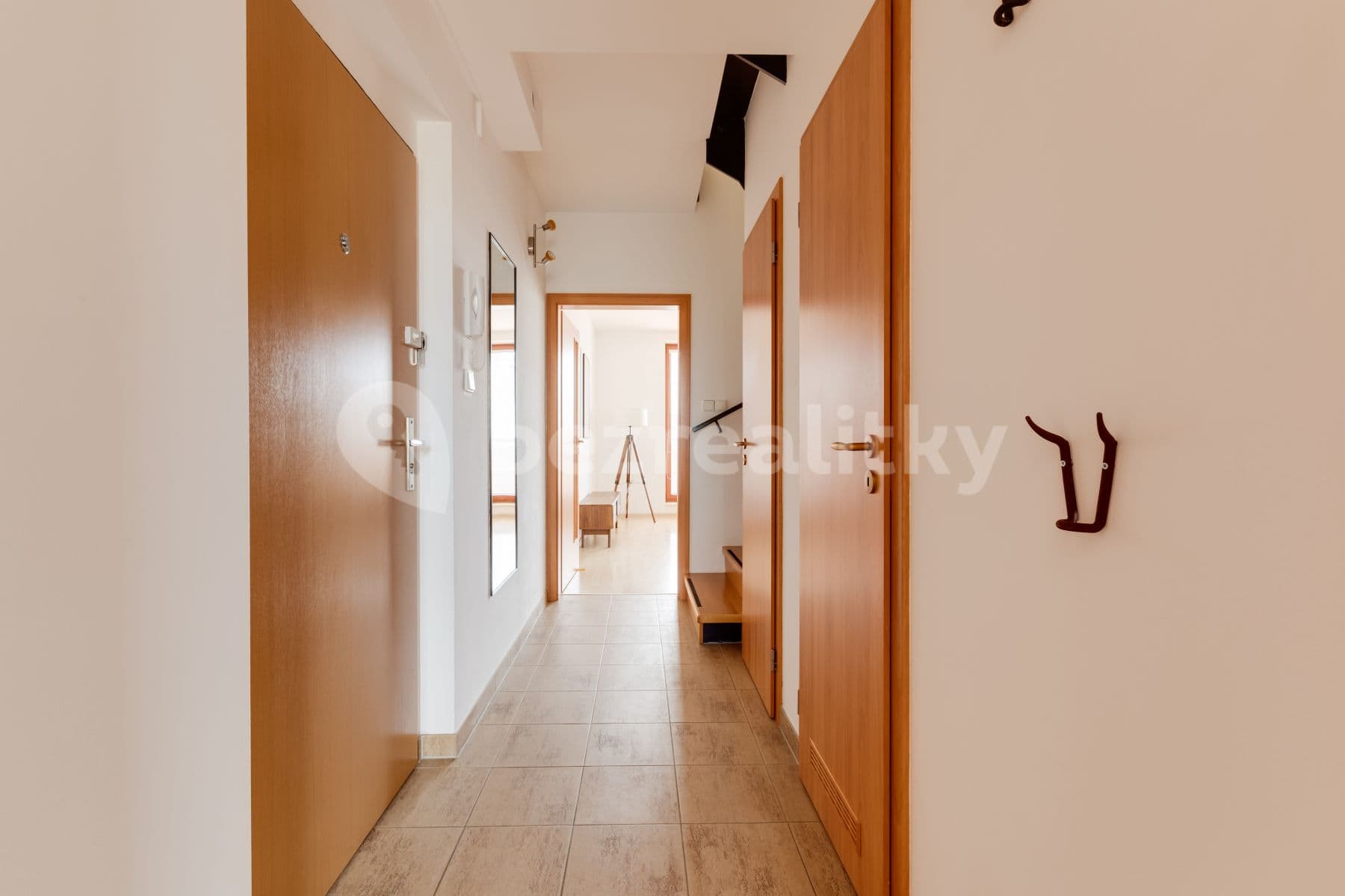 Prenájom bytu 3-izbový 82 m², Ke Školce, Rudná, Středočeský kraj Prenájom bytu 3-izbový 82 m², Ke Školce, Rudná, Středočeský kraj