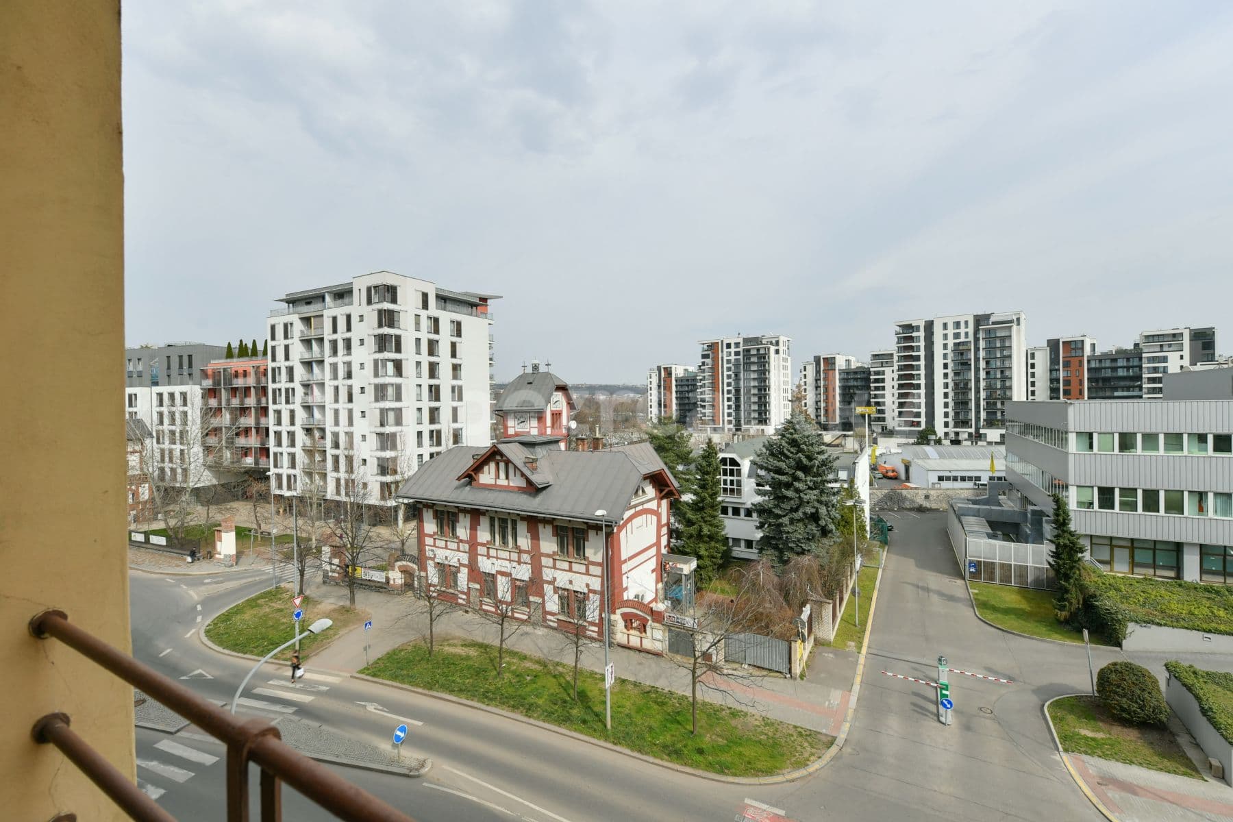 Prenájom bytu 2-izbový 52 m², Jankovcova, Praha, Praha Prenájom bytu 2-izbový 52 m², Jankovcova, Praha, Praha