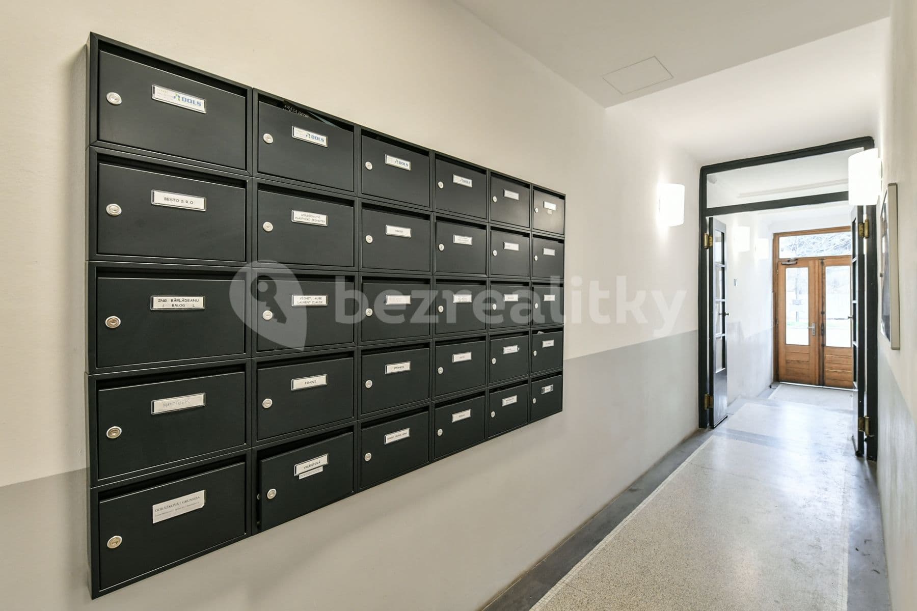 Prenájom bytu 2-izbový 52 m², Jankovcova, Praha, Praha Prenájom bytu 2-izbový 52 m², Jankovcova, Praha, Praha