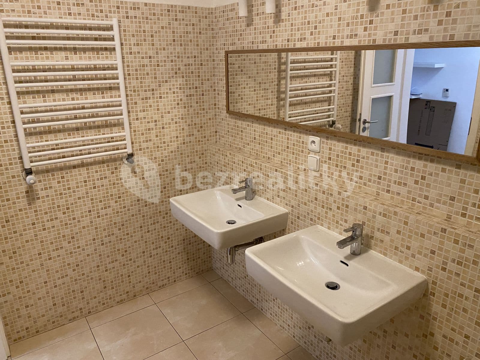 Prenájom bytu 2-izbový 64 m², Přemyslovská, Roztoky, Středočeský kraj Prenájom bytu 2-izbový 64 m², Přemyslovská, Roztoky, Středočeský kraj