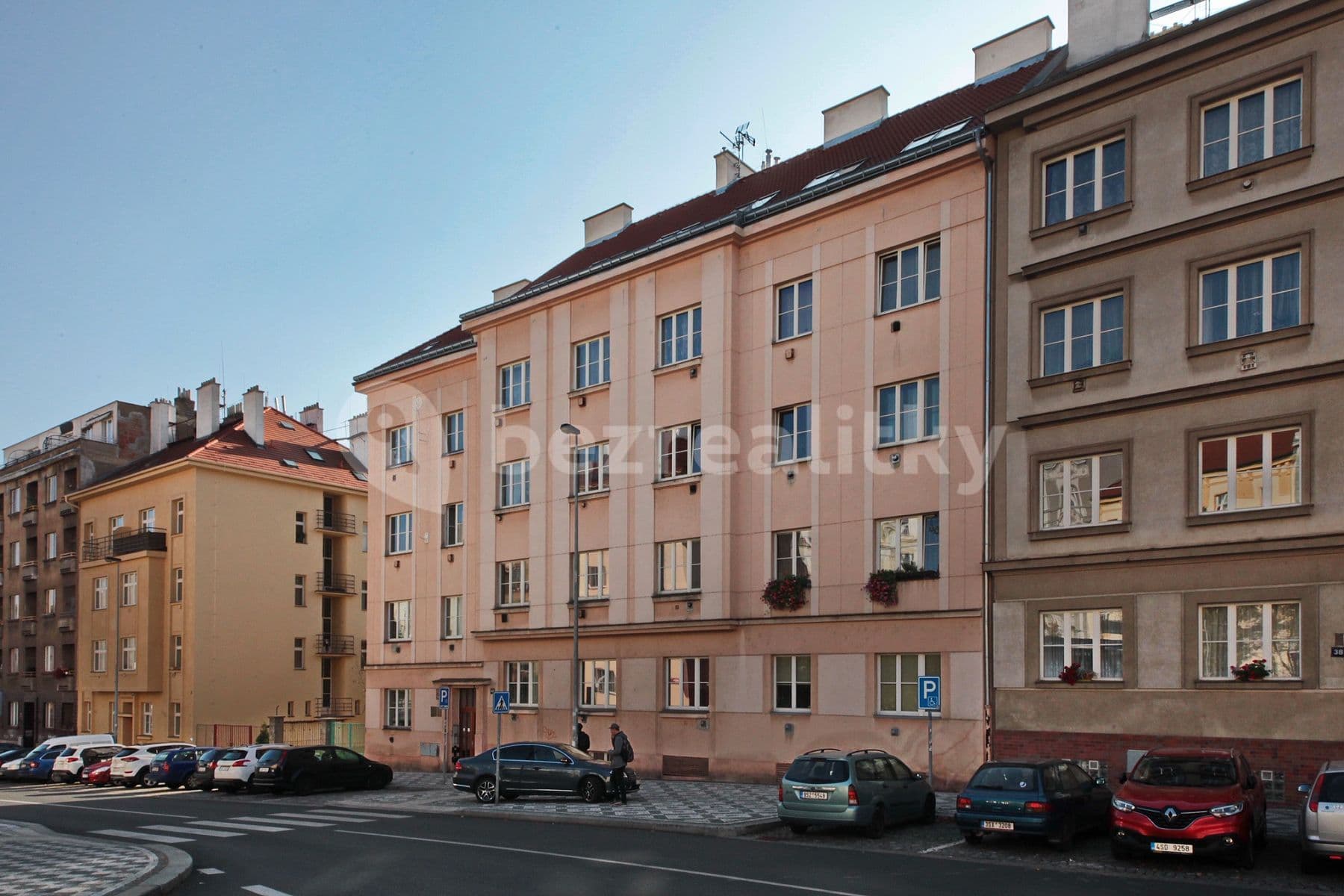 Prenájom bytu 3-izbový 80 m², Kodaňská, Praha, Praha Prenájom bytu 3-izbový 80 m², Kodaňská, Praha, Praha