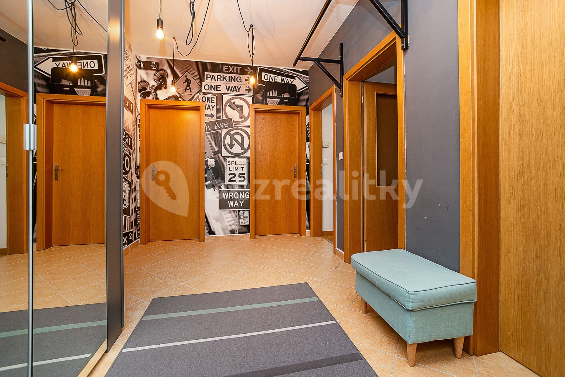 Prenájom bytu 4-izbový 109 m², Šátalská, Praha, Praha Prenájom bytu 4-izbový 109 m², Šátalská, Praha, Praha